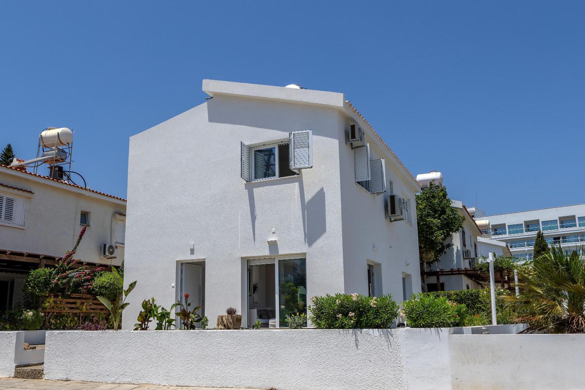 Protaras Nisia Seaside Villa Exterior photo
