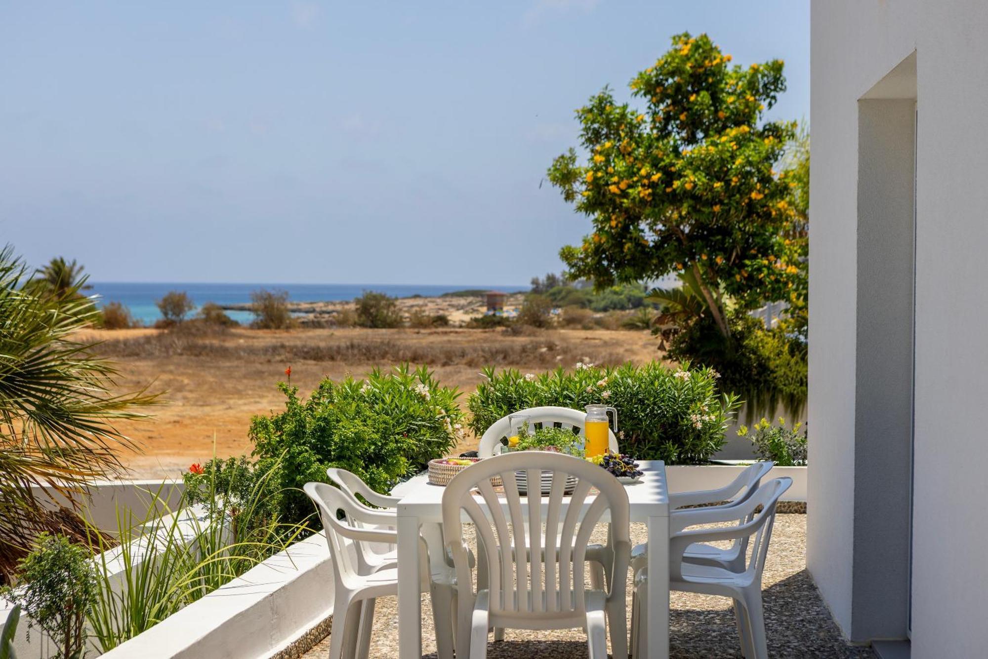 Protaras Nisia Seaside Villa Exterior photo